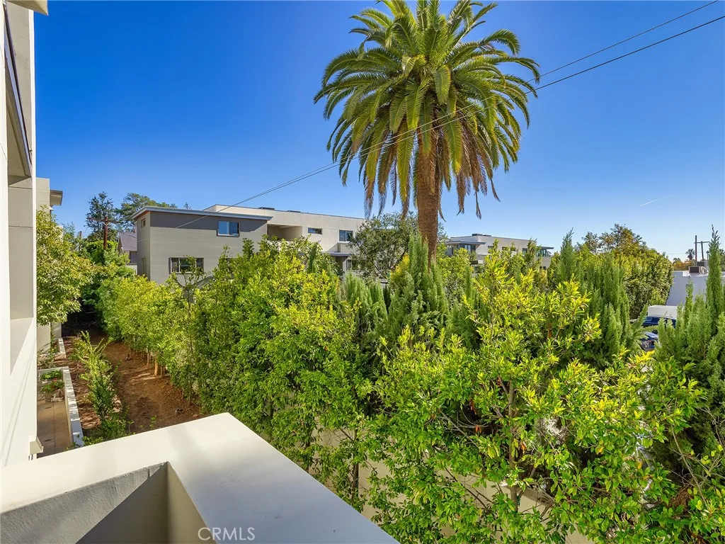 920 Granite Drive 213, Pasadena, California 91101 home-pic-27